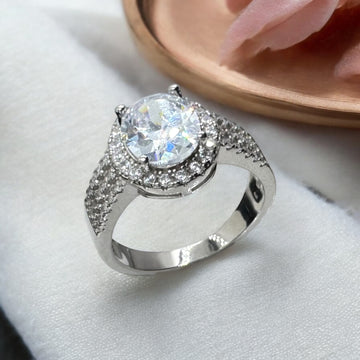 Engagement Ring solitaire look in 92.5 HM SILVER