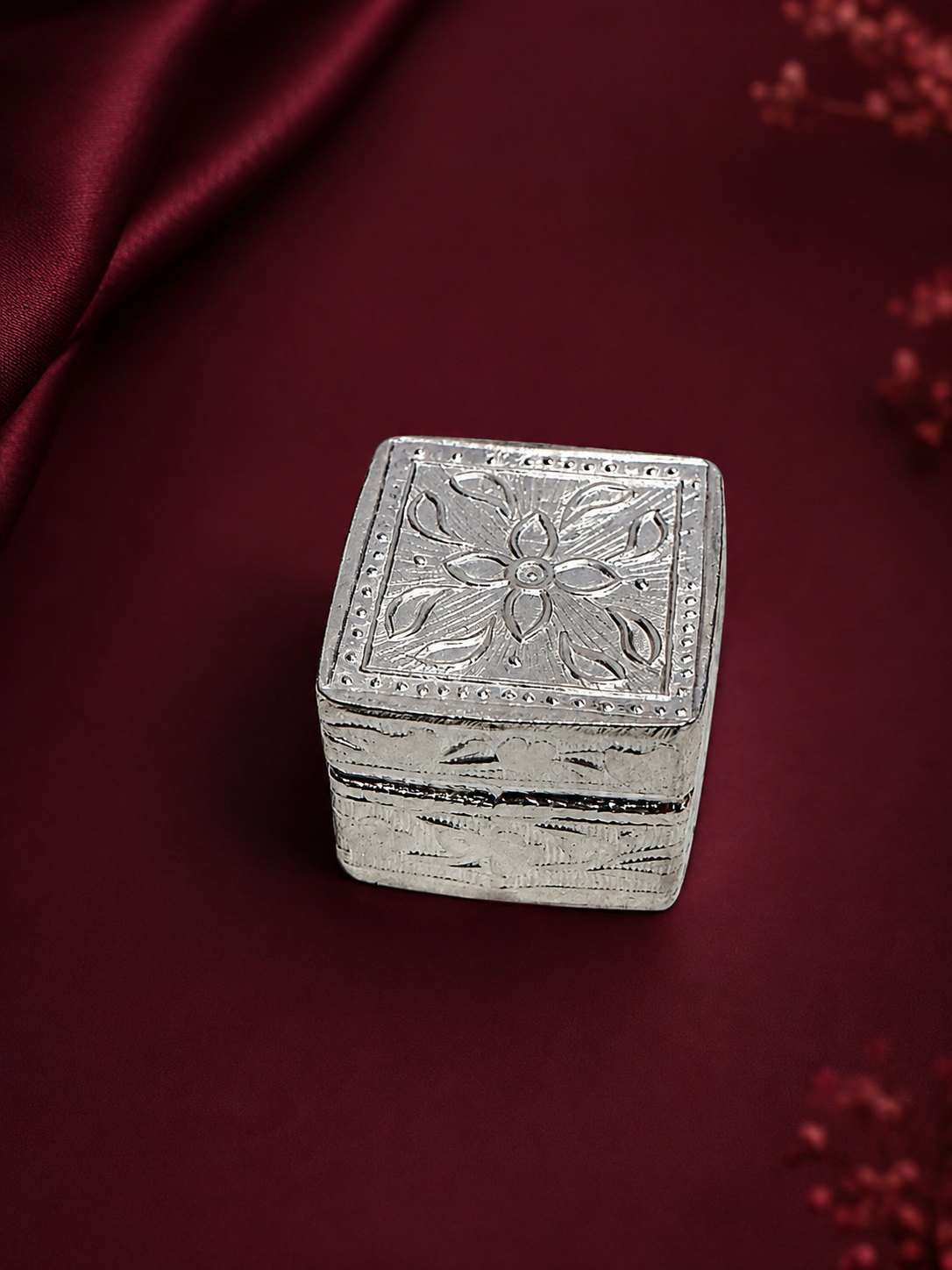 Pure 925 Sterling Silver Sindoor Dani | Square Self Print Sindur Dibbi | Floral Design Chandi Sindoor Box | Pooja & Decorative Gift for Women