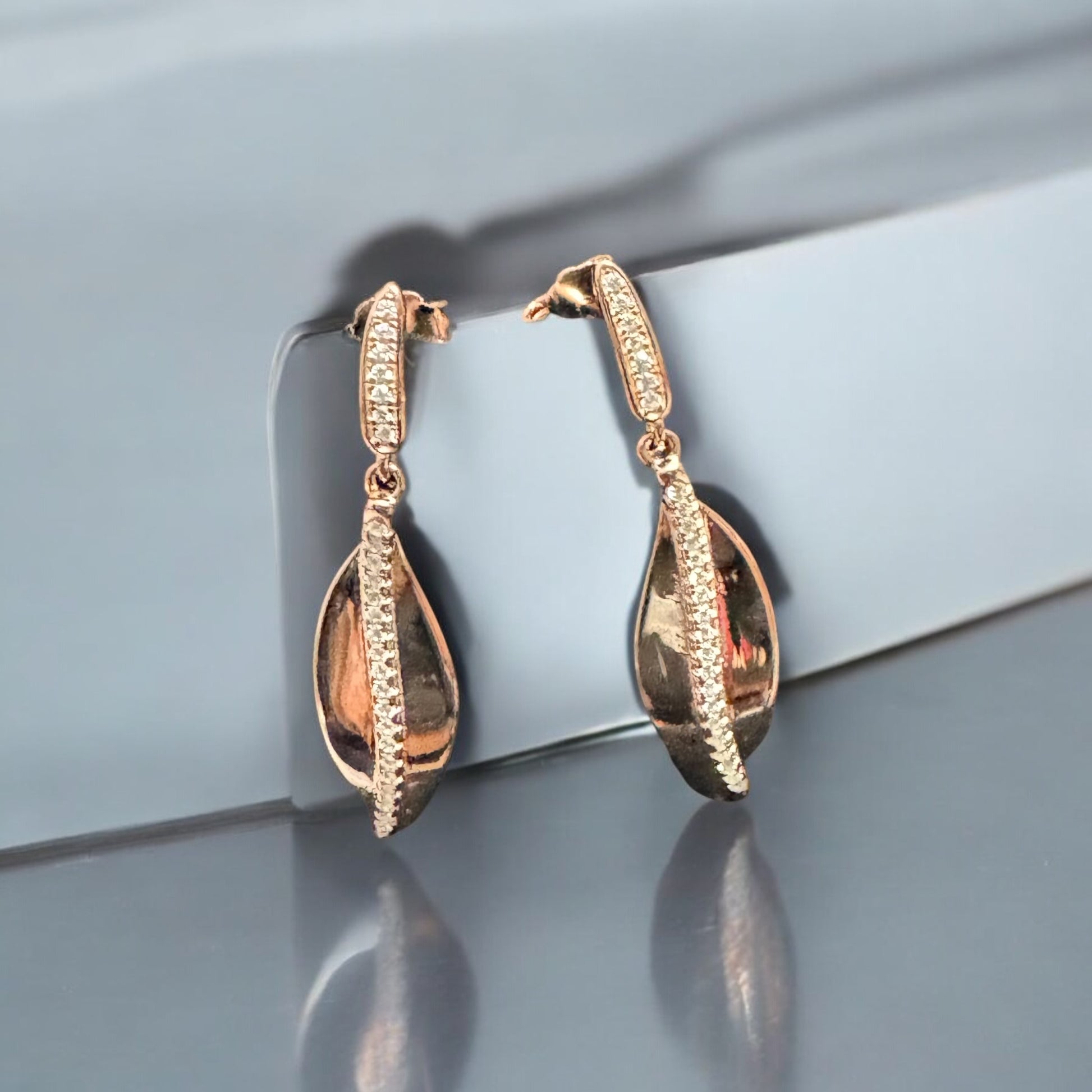 Rose Gold danglers AAA quality zirconia in 92.5 HM SILVER