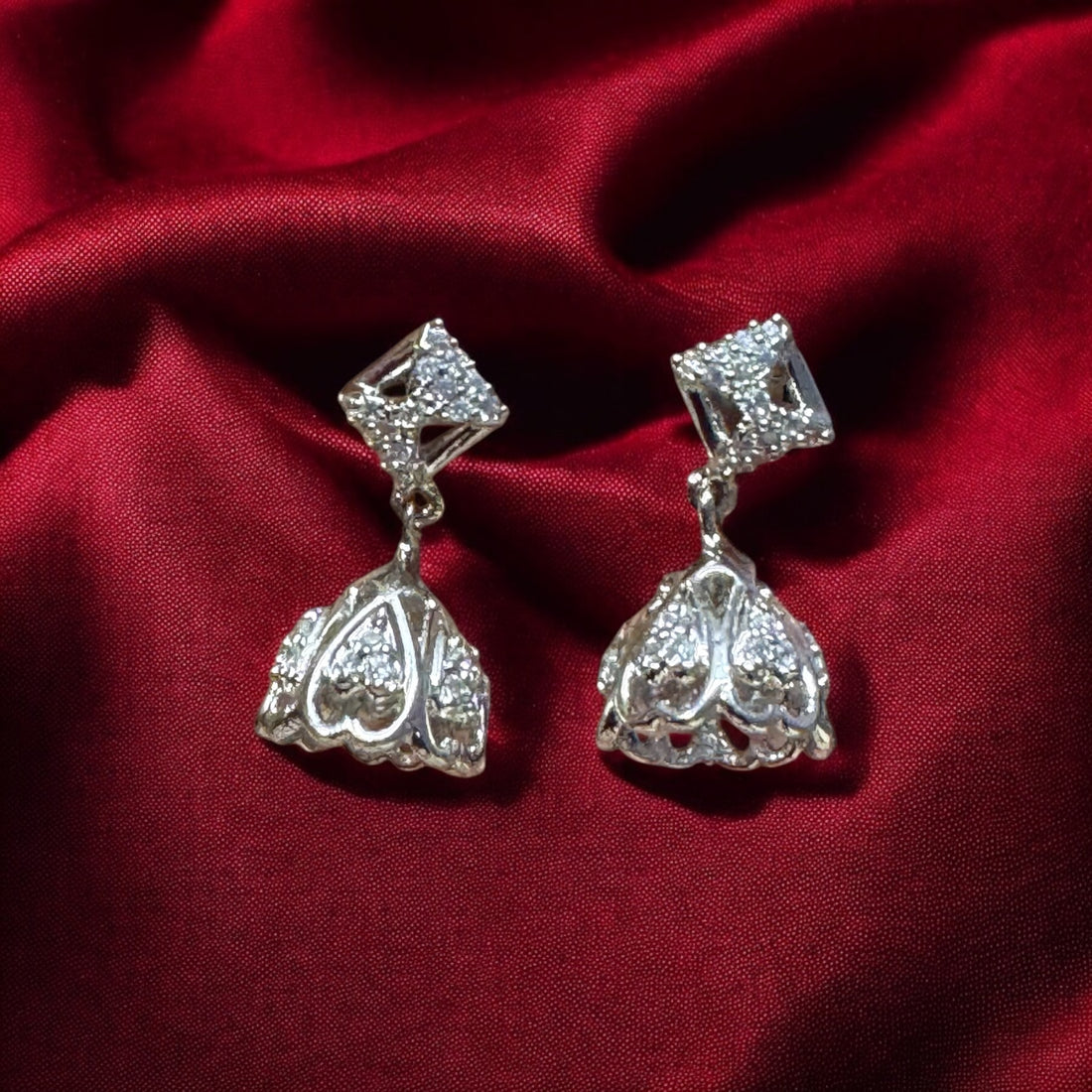 Silver Mini Jhumki with Swarovski Stone – Elegant Ethnic Earrings