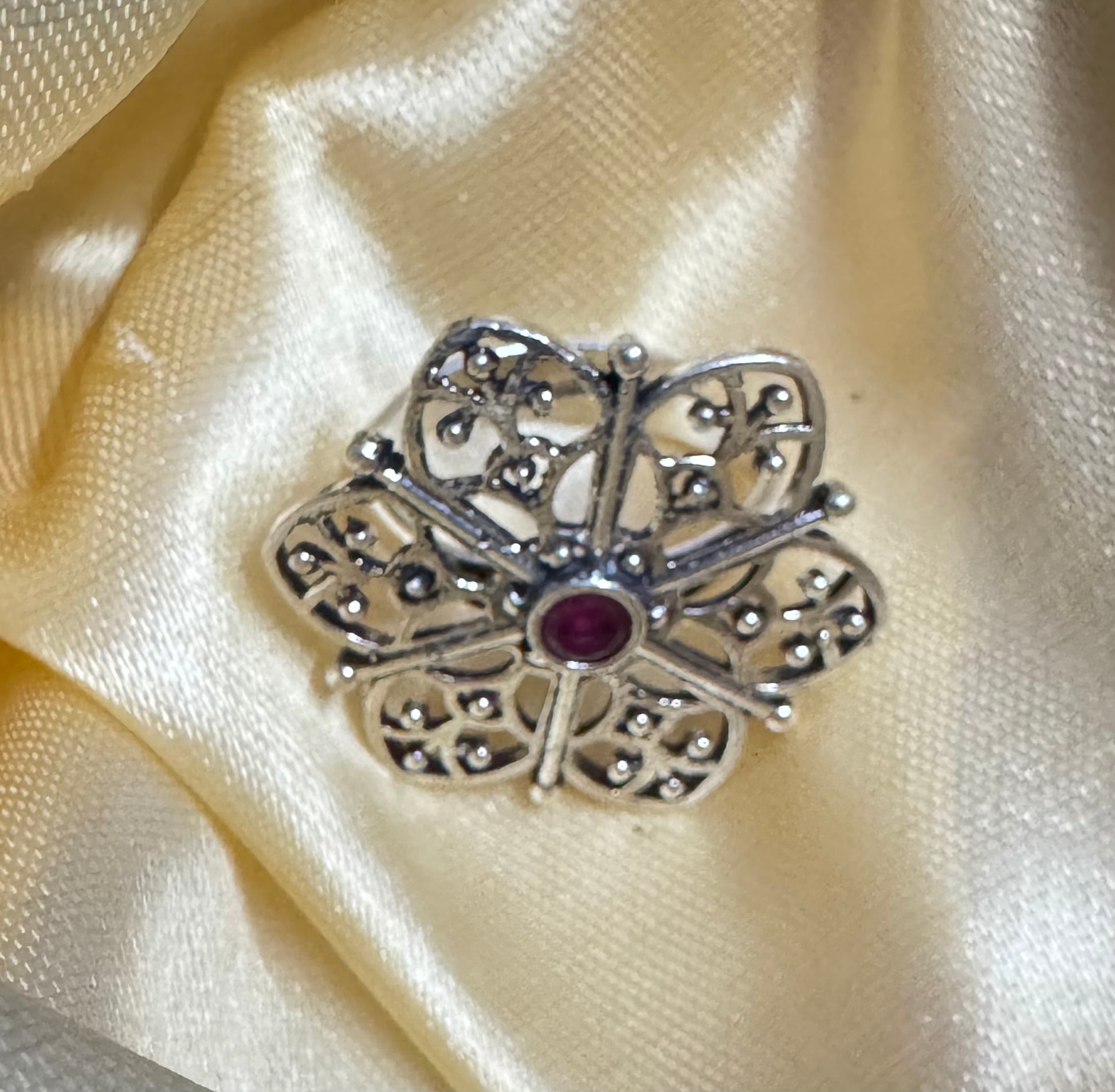 Elegant Silver Flower Ring with Ruby Stone – Perfect for Women & Gift in 92.5 HM Silver
