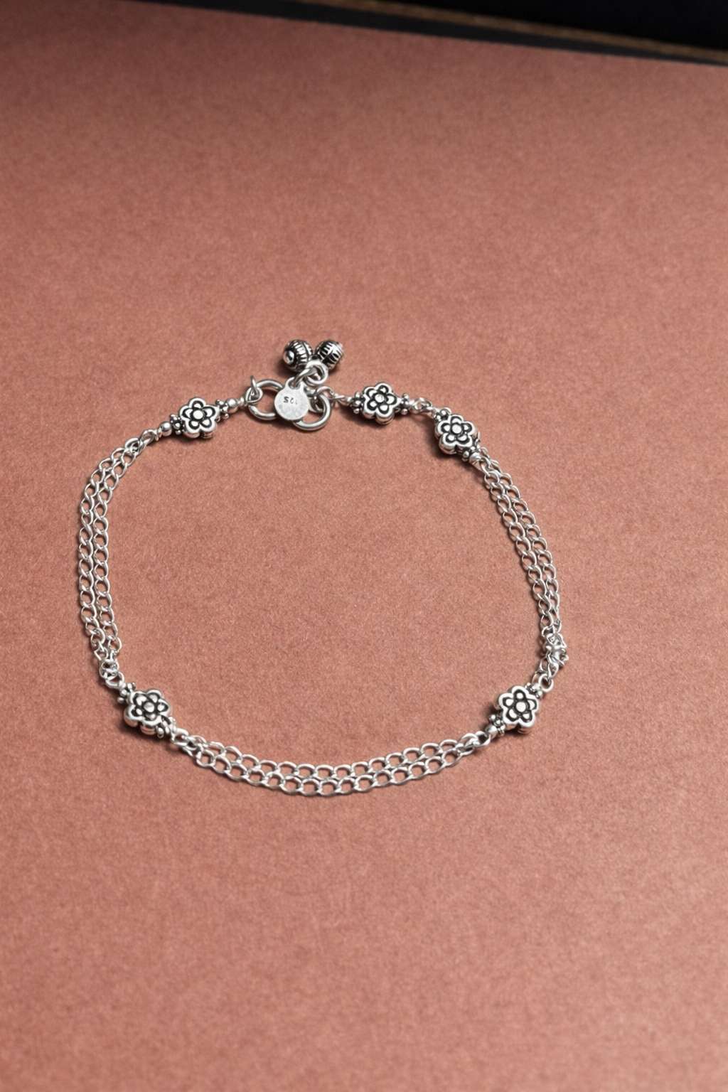 silver payal with floral design for women and girls