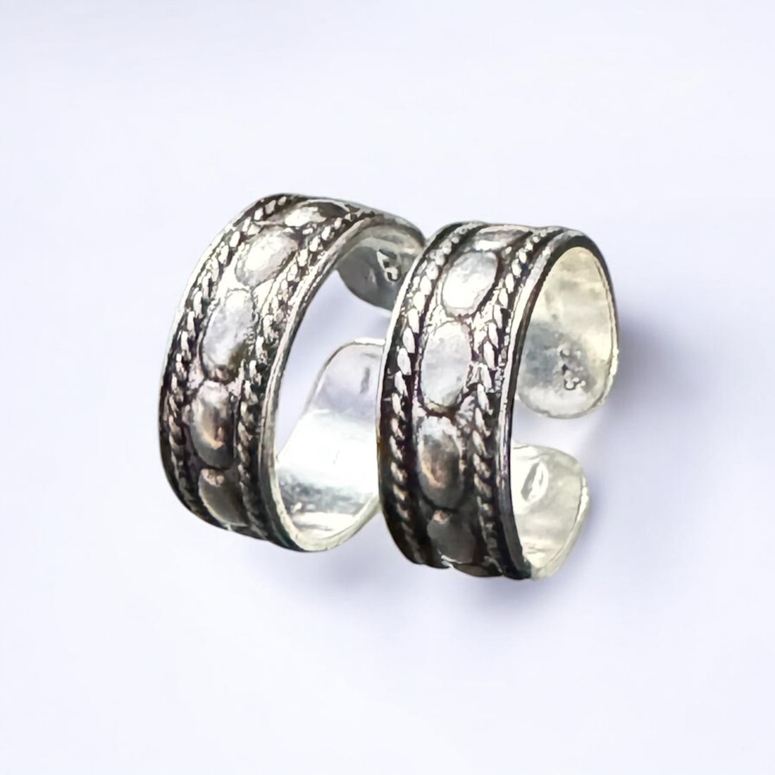 Antique look band style Toe Rings in 92.5 HM Silver