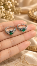 Adjustable 925 silver bichiya pair with green centre stone