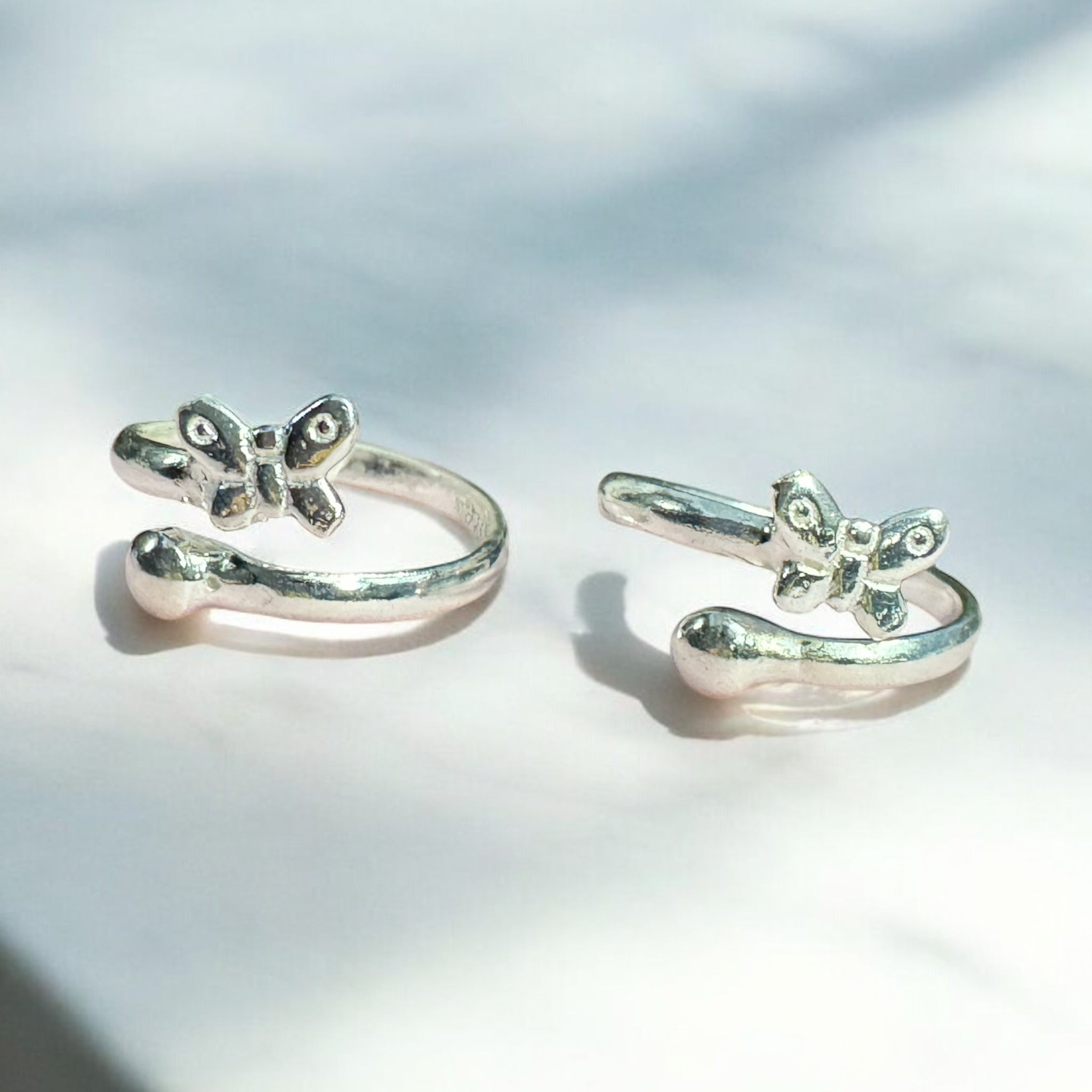 Butterfly look sleek toe rings for daily wear in 92.5 HM Silver