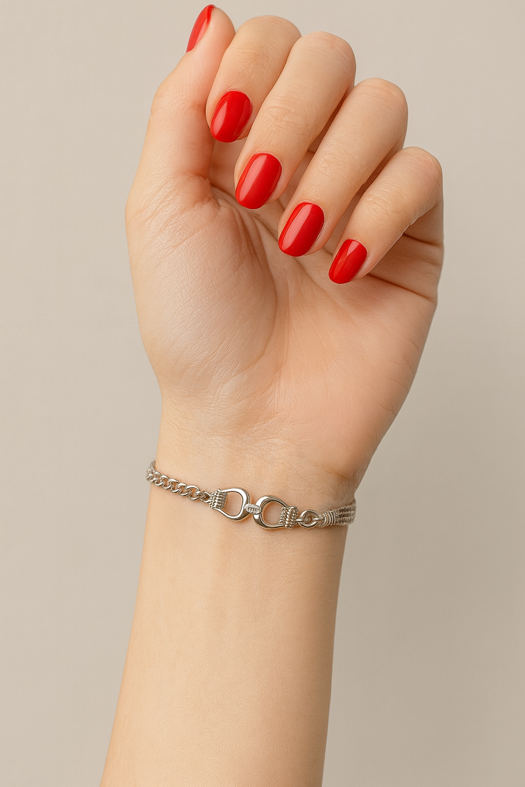 Elegant silver chain bracelet with dual clasp design