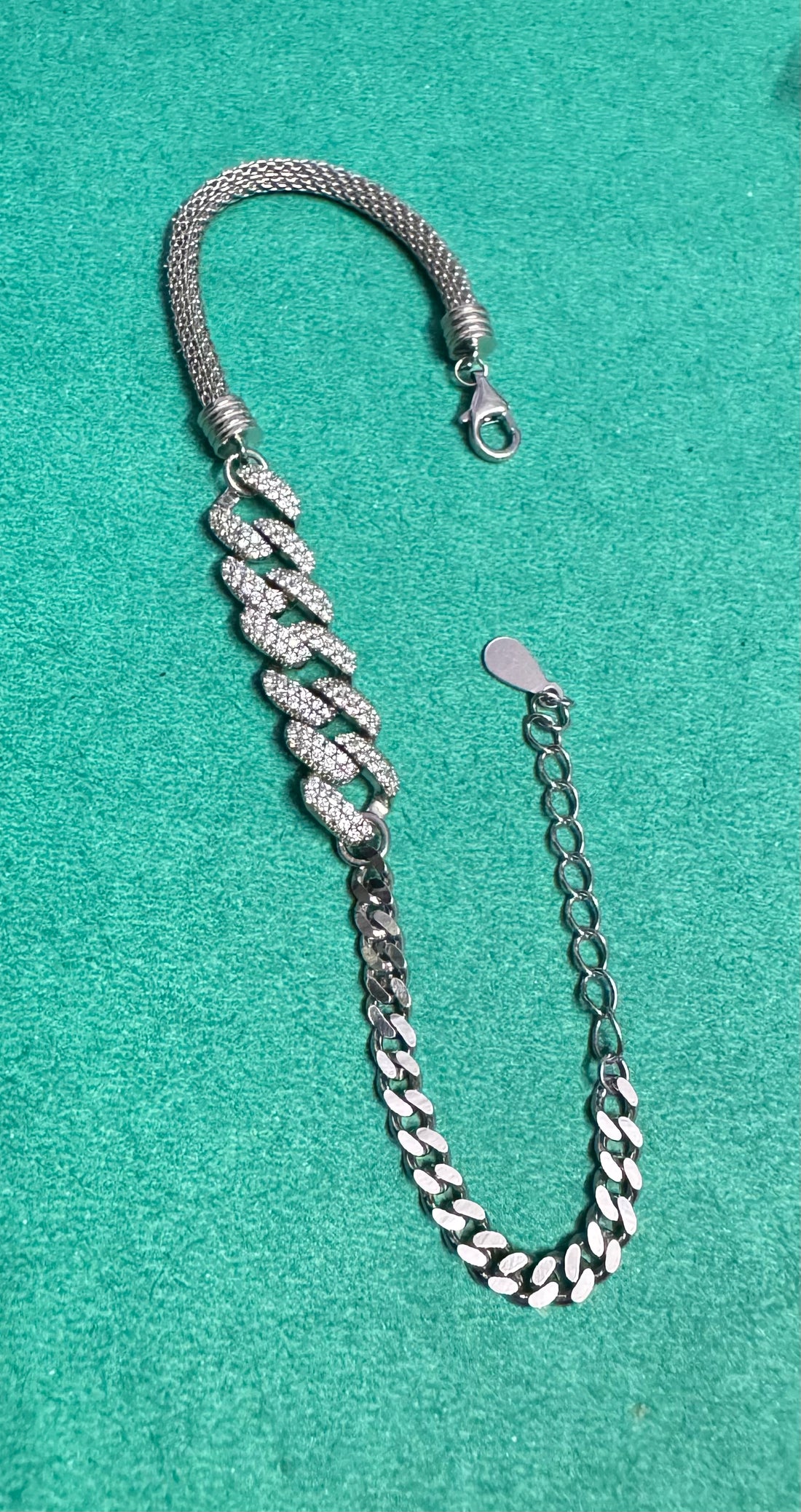 Adjustable sarvoski studded link bracelet silver look in 92.5 HM Silver
