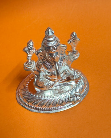 Silver Ganesh Idol for Puja - 925 Sterling Ganesha Murti Lotus﻿