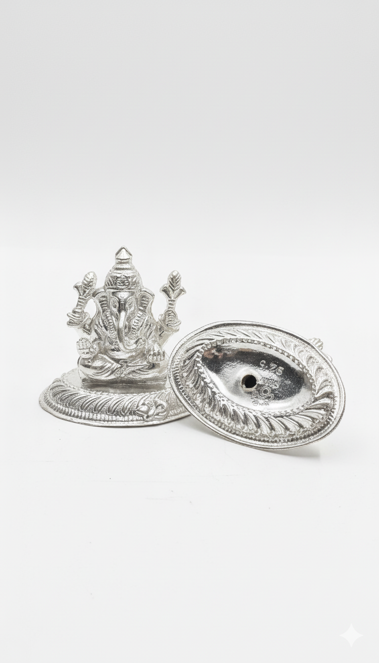 Handcrafted Pure Silver Ganpati Murti – Traditional Ganesha Idol for Pooja and Gift