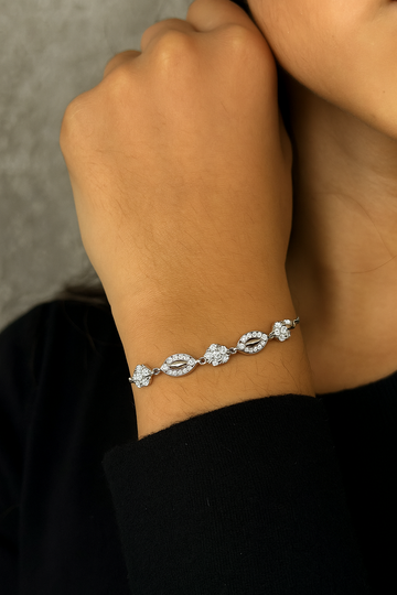 Flower & Leaf base 925 Silver Bracelet