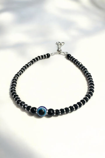 Evil Eye slider Nazariya with black beads in 92.5 HM Silver