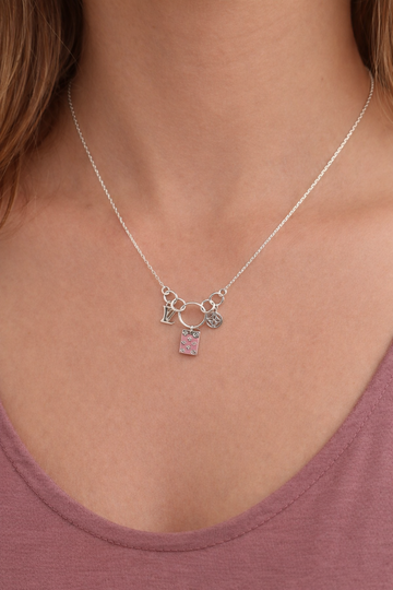 LV Chain Embossed Design attached with sleek pendant in 92.5 HM Silver
