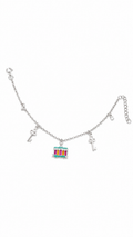 Stylish silver bracelet for daily wear