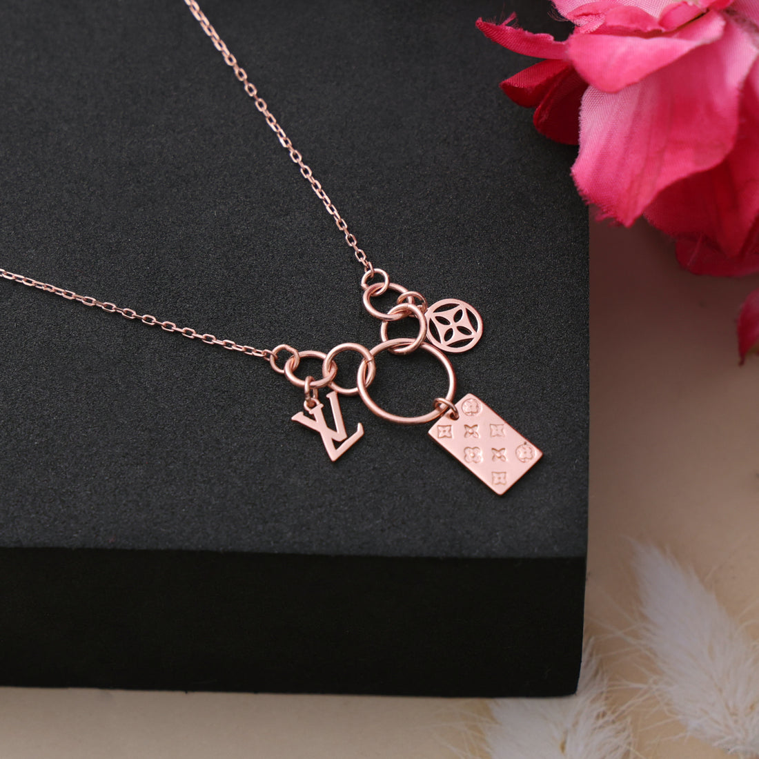 LV CHAIN FOR YOUR STYLE IN ROSE GOLD POLIS 92.5 HM SILVER & GOLD