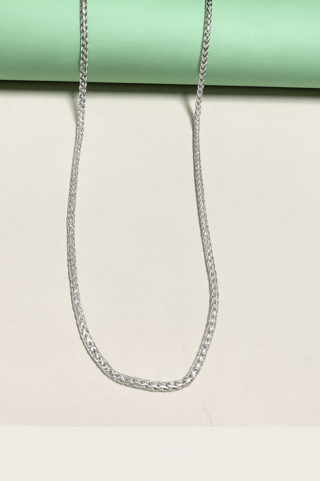 Lightweight durable 925 silver men’s chain modern fashion accessory