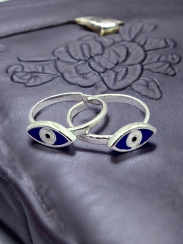 EVIL EYE TOE RING WITH ENAMEL POLISH IN 92.5 HM SILVER