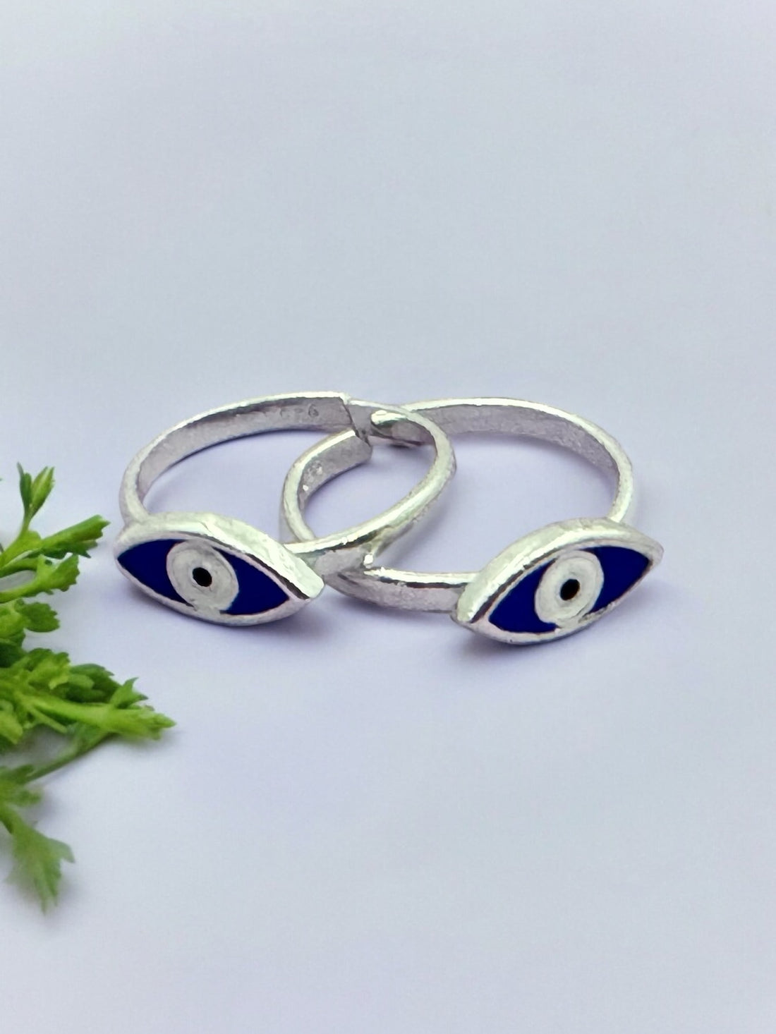 EVIL EYE TOE RING WITH ENAMEL POLISH IN 92.5 HM SILVER