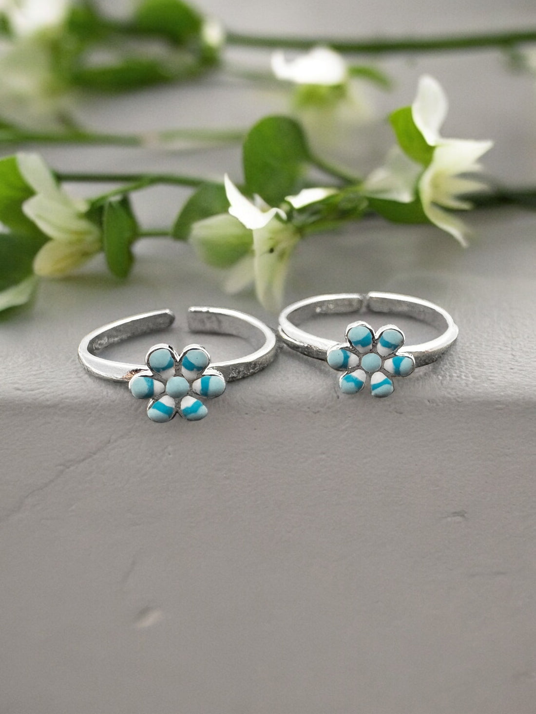 Blue Enamel floral shape Toe-Ring in 925 Silver