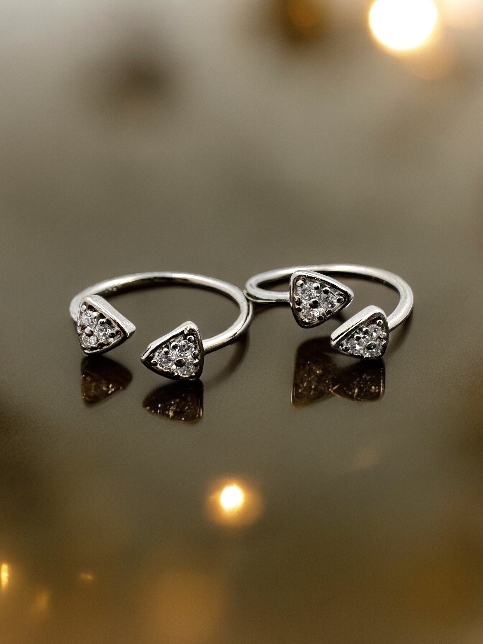 Trendy Sleek Toe Rings Front Open In 92.5 Hm Silver
