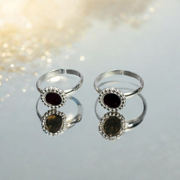 Maroon colour Toe ring adjustable in 925 Silver