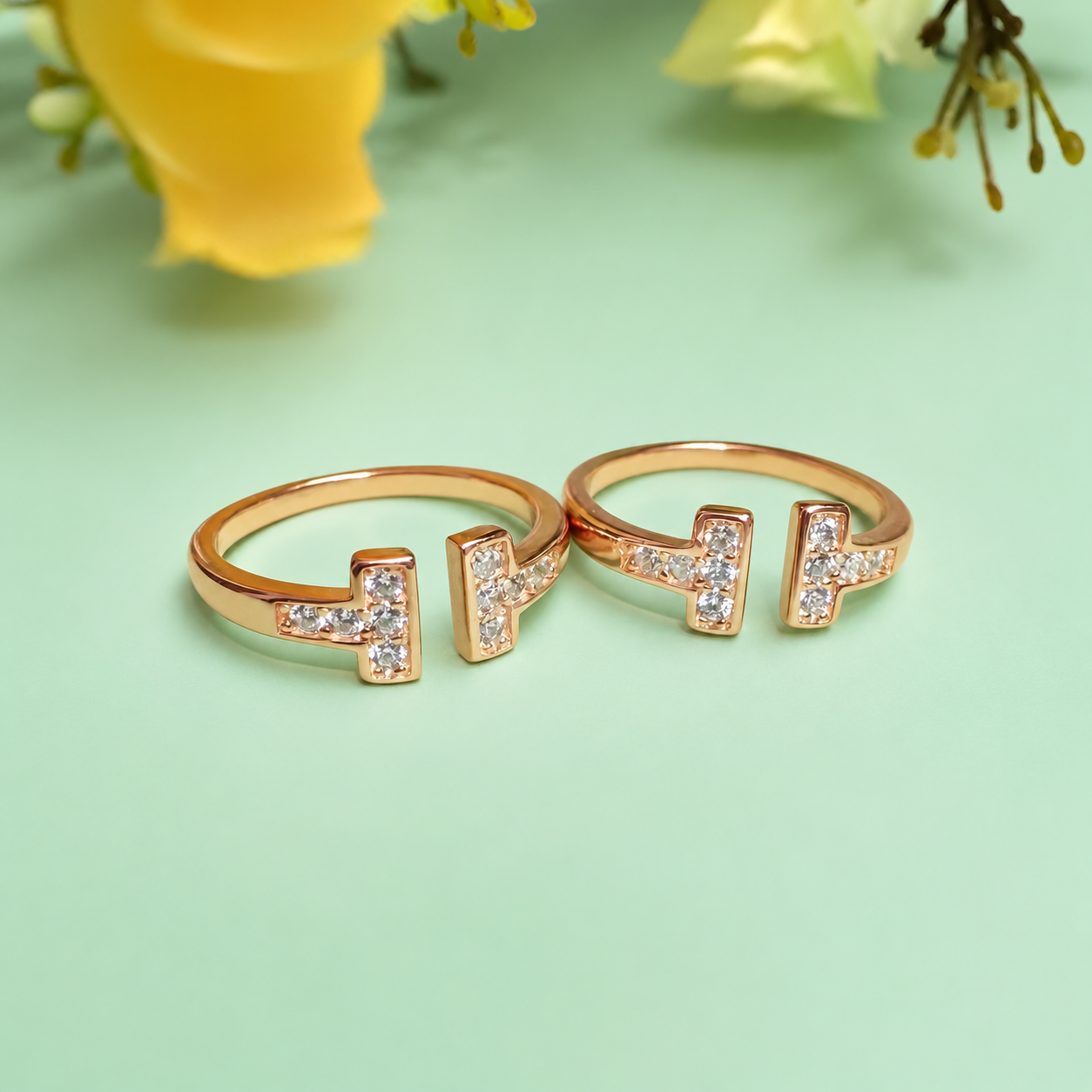 Delicate Adjustable Toe Rings with Sparkling Stones for Women