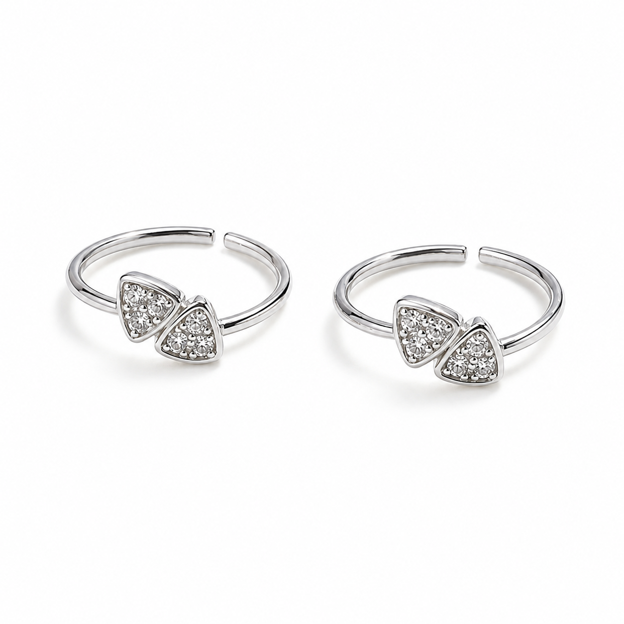 Stylish silver toe rings for daily wear