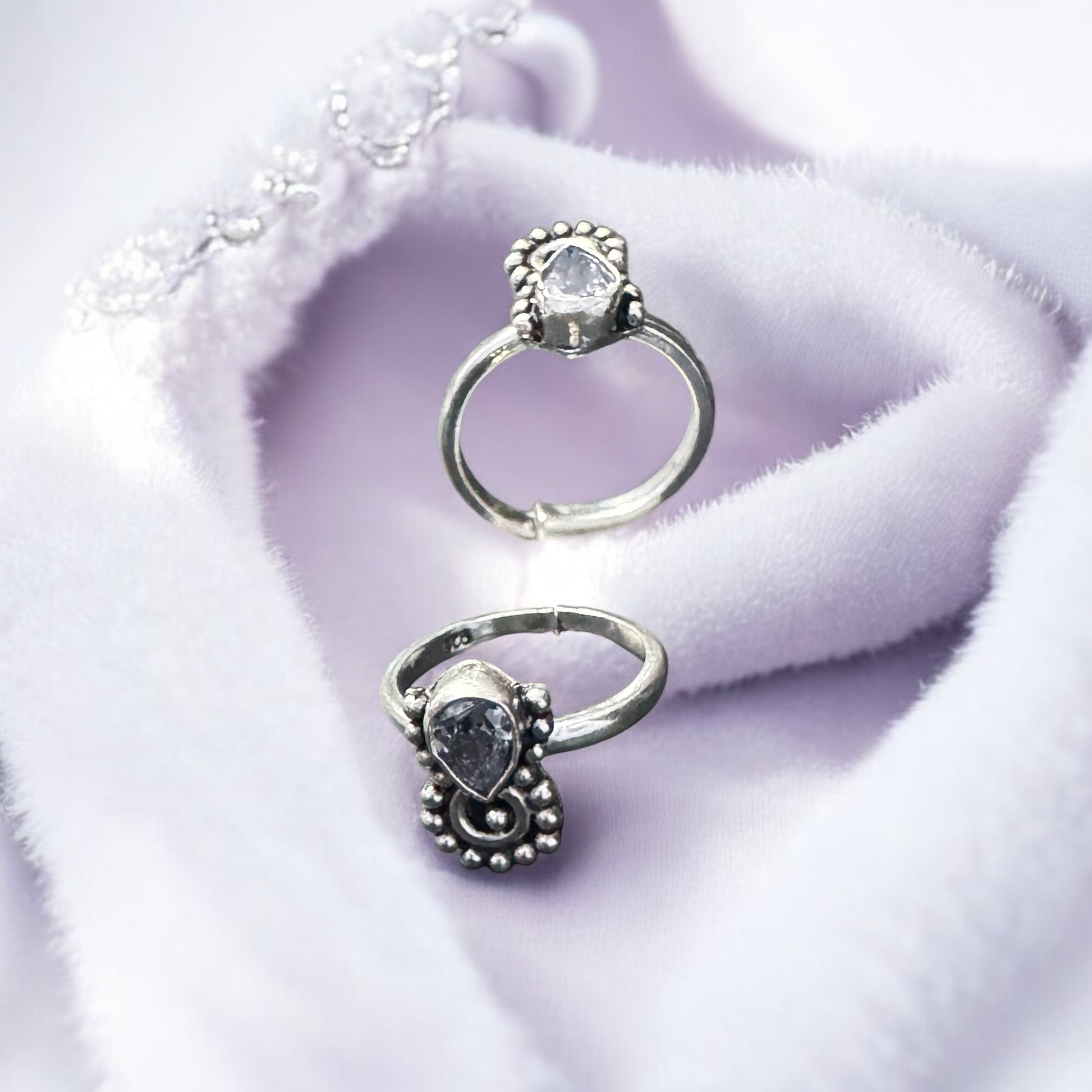 Traditional sterling silver Kundan toe jewelry