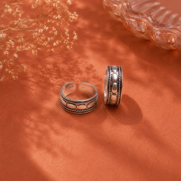Antique Silver Toe Ring for Women Minimal Aesthetic Style