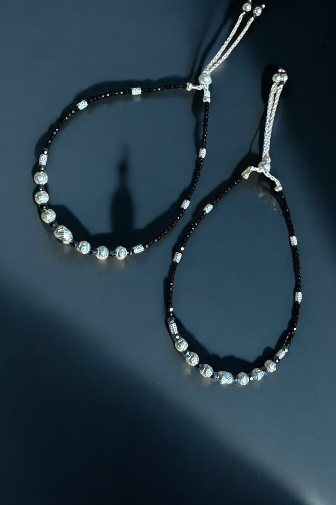 premium silver anklet with black crystals