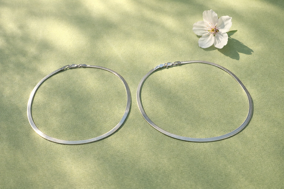 minimalist silver anklet for women