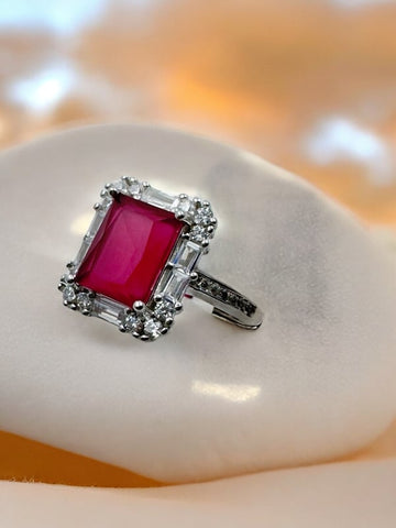 Fashion 925 silver ring with magenta color diamond cut designed for women.